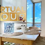 Beachfront With Ocean Views Daire *