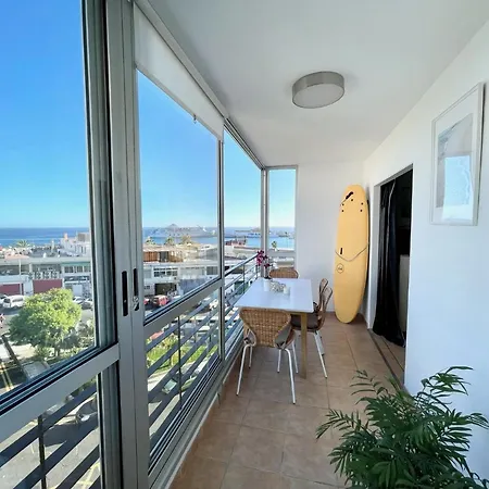 Beachfront With Ocean Views Lejlighed *