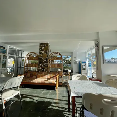 Beachfront With Ocean Views Apartman Los Cristianos